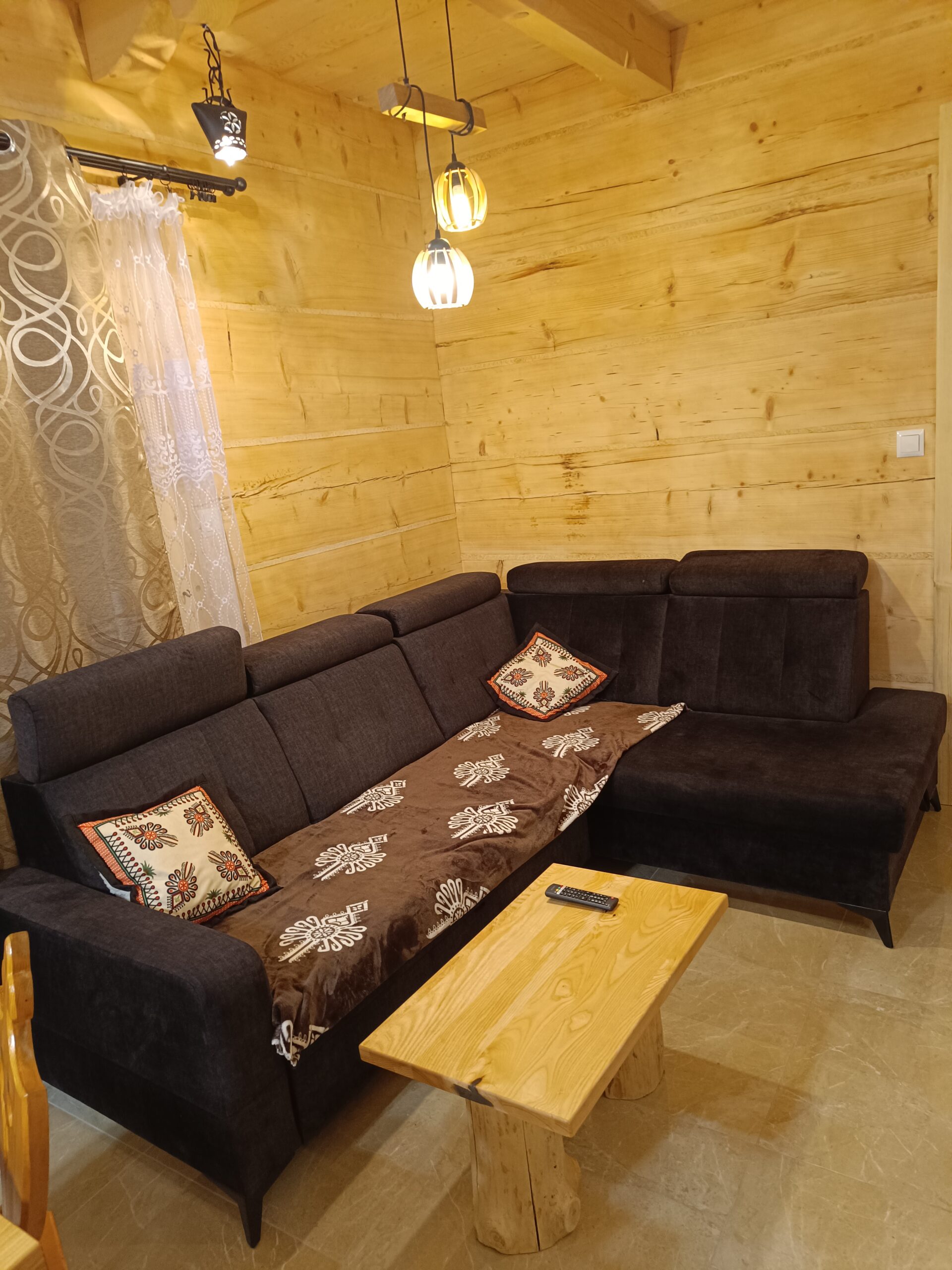 IMG_20250221_190555 IMG_20250221_190555